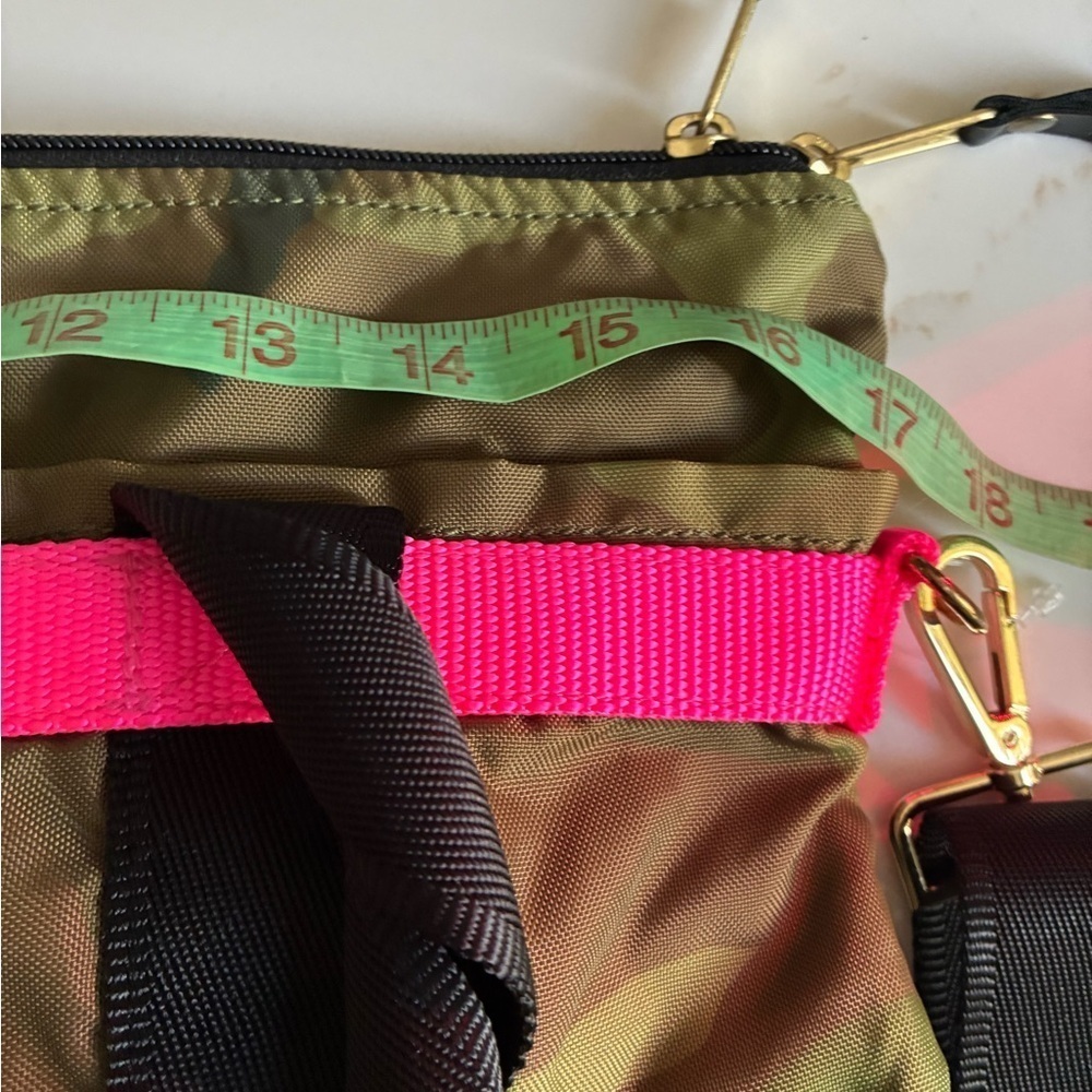 Andi Anthropologie Camouflage and Pink Bag - Picture 8 of 9